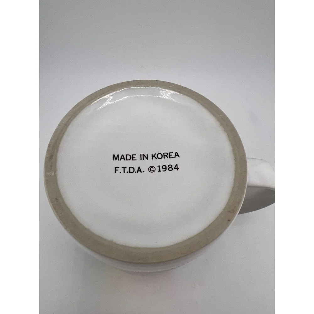 Rainbow‎ Coffee Cup Mug Vintage 1984 Classic Nostalgia